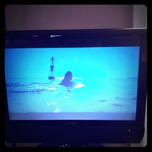 Coby '15 flat screen LCD with remote